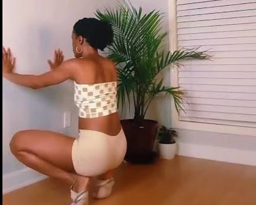 sasha squats for weight loss