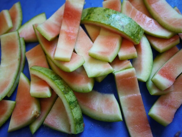 15 Powerful Health Benefits and Uses of Watermelon Rind