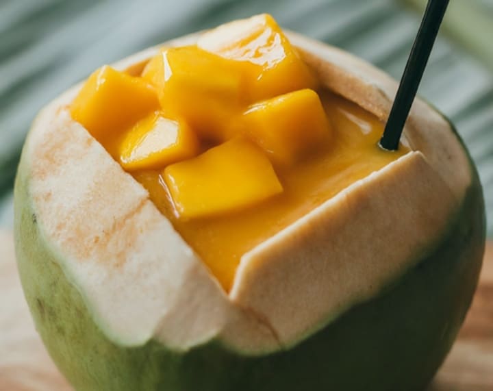 12 Mango Coconut Water Health Benefits, How To Make and Use It
